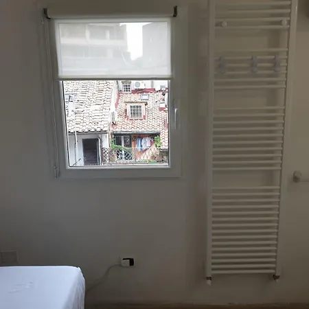 San Cosimato Cozy Flat דירה *